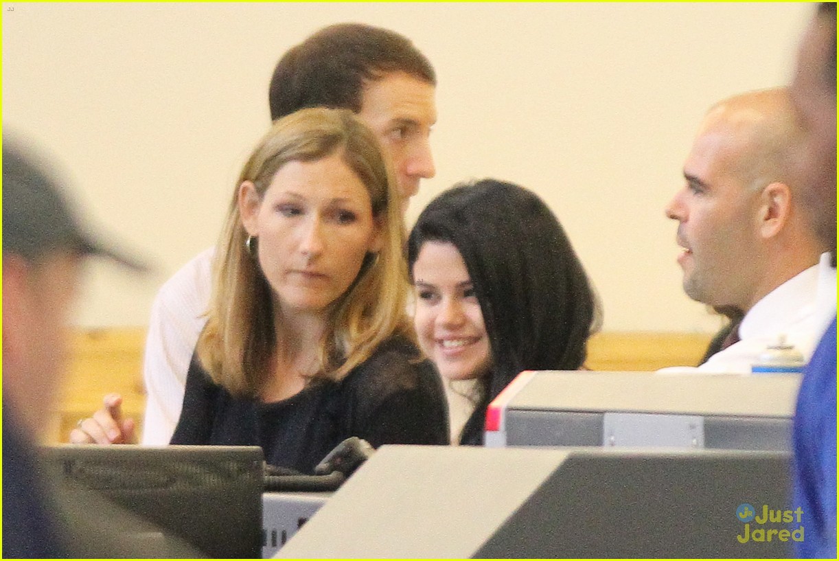 Selena Gomez: Goodbye, Los Angeles!