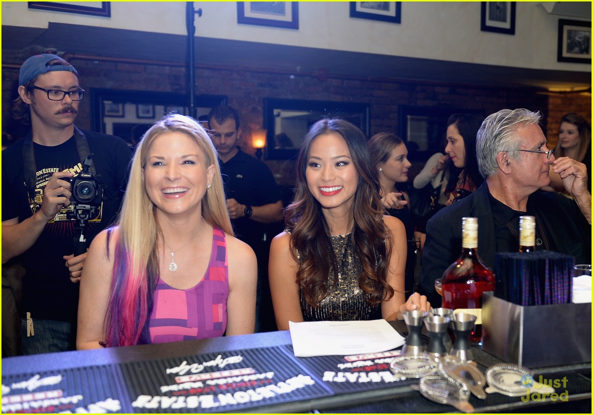Jamie Chung: Appleton Remixology Bartender Challenge Judge!
