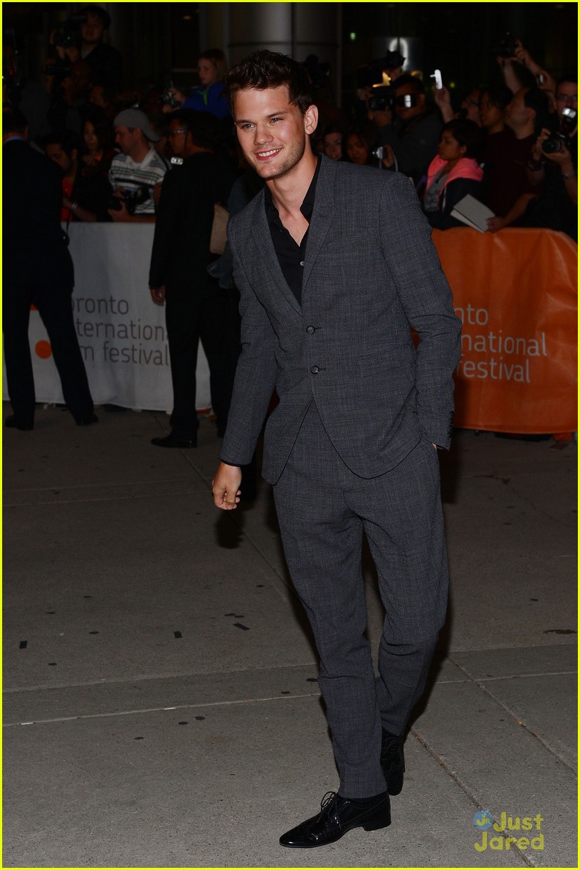 Jeremy Irvine: 'Great Expectations' Premiere at TIFF!