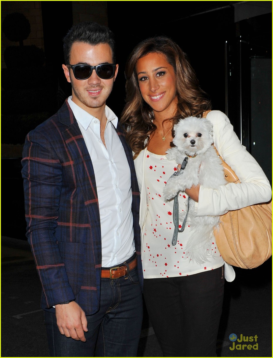 Kevin Jonas: NYC Outing with Danielle!