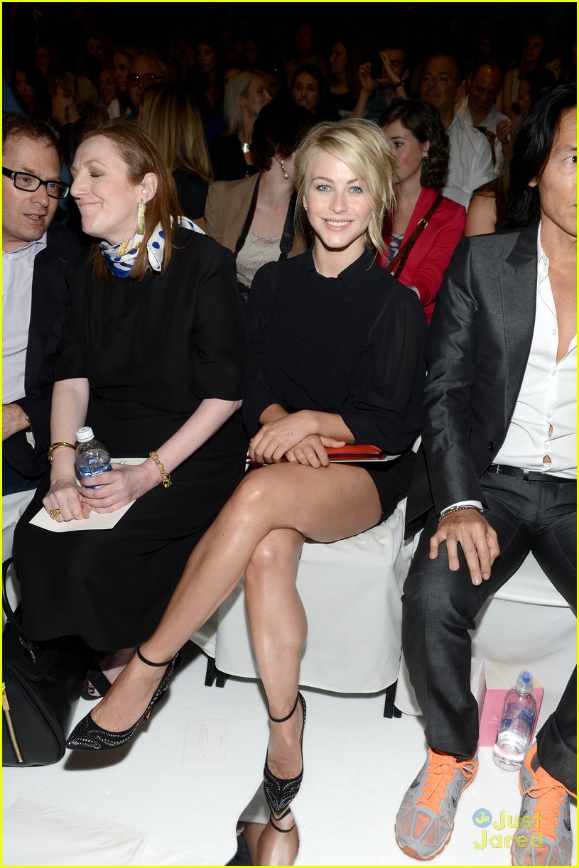 Julianne Hough: Front Row For Carolina Herrera