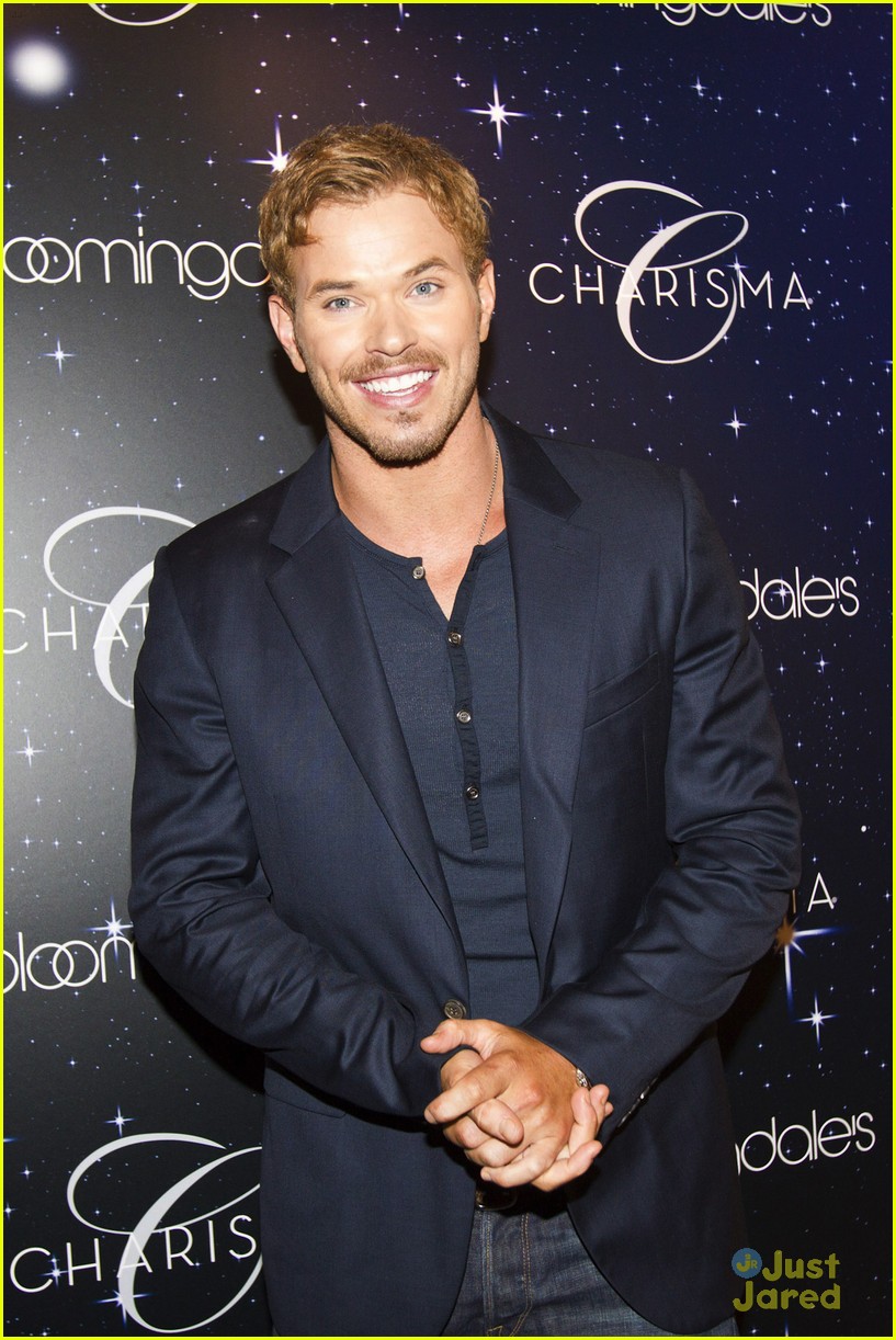 Kellan Lutz: Fashion's Night Out with Bloomingdale's!
