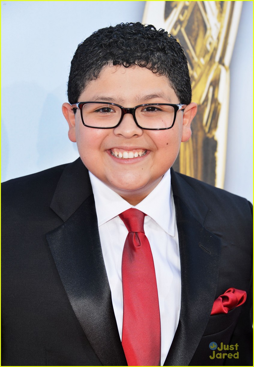 Rico Rodriguez: ALMA Awards 2012 with Sister Raini