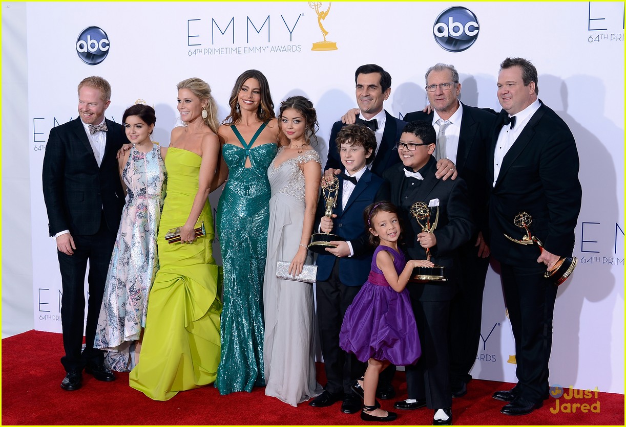 Sarah Hyland: 'Modern Family' WINS at Emmy Awards 2012