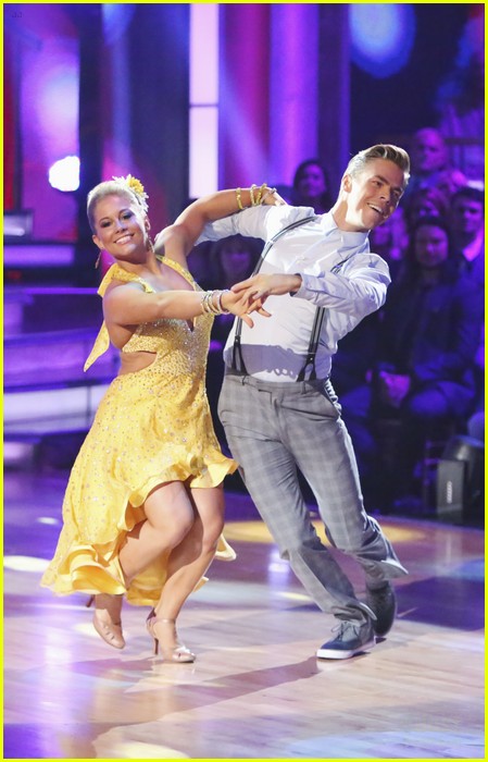 Shawn Johnson & Derek Hough: Foxtrot on 'Dancing With The Stars'