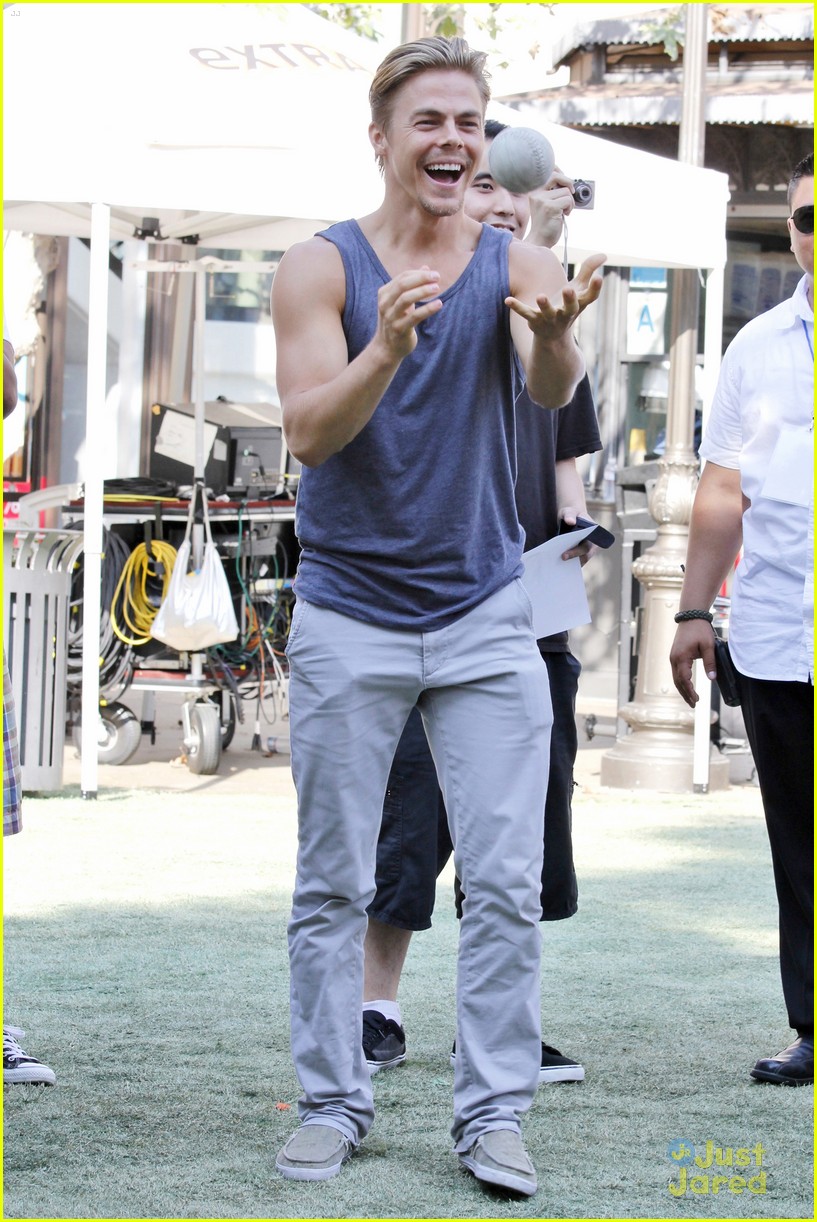 Shawn Johnson & Derek Hough: 'Perks' Premiere Pair