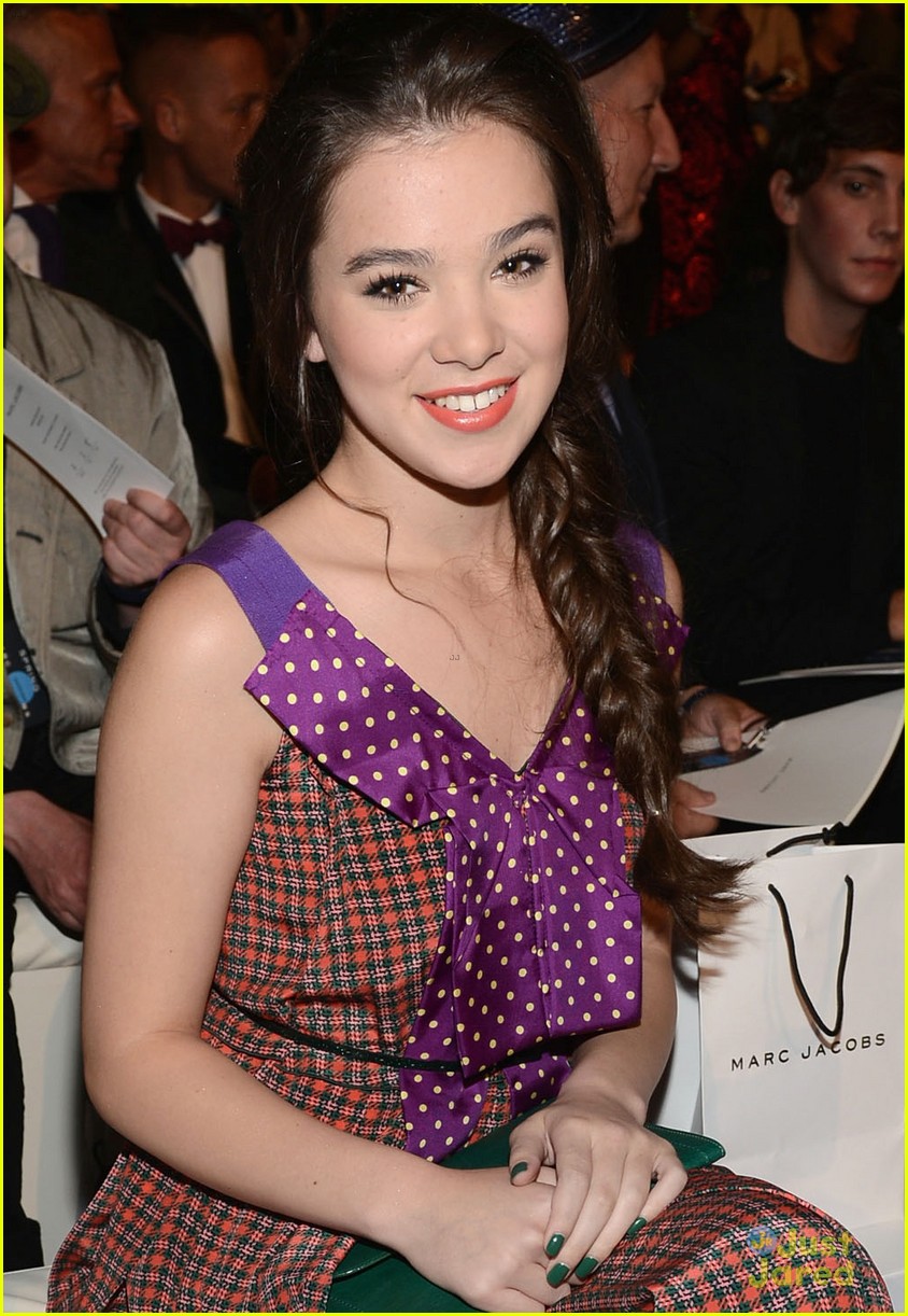 Hailee Steinfeld: Marc Jacobs Braided Beauty