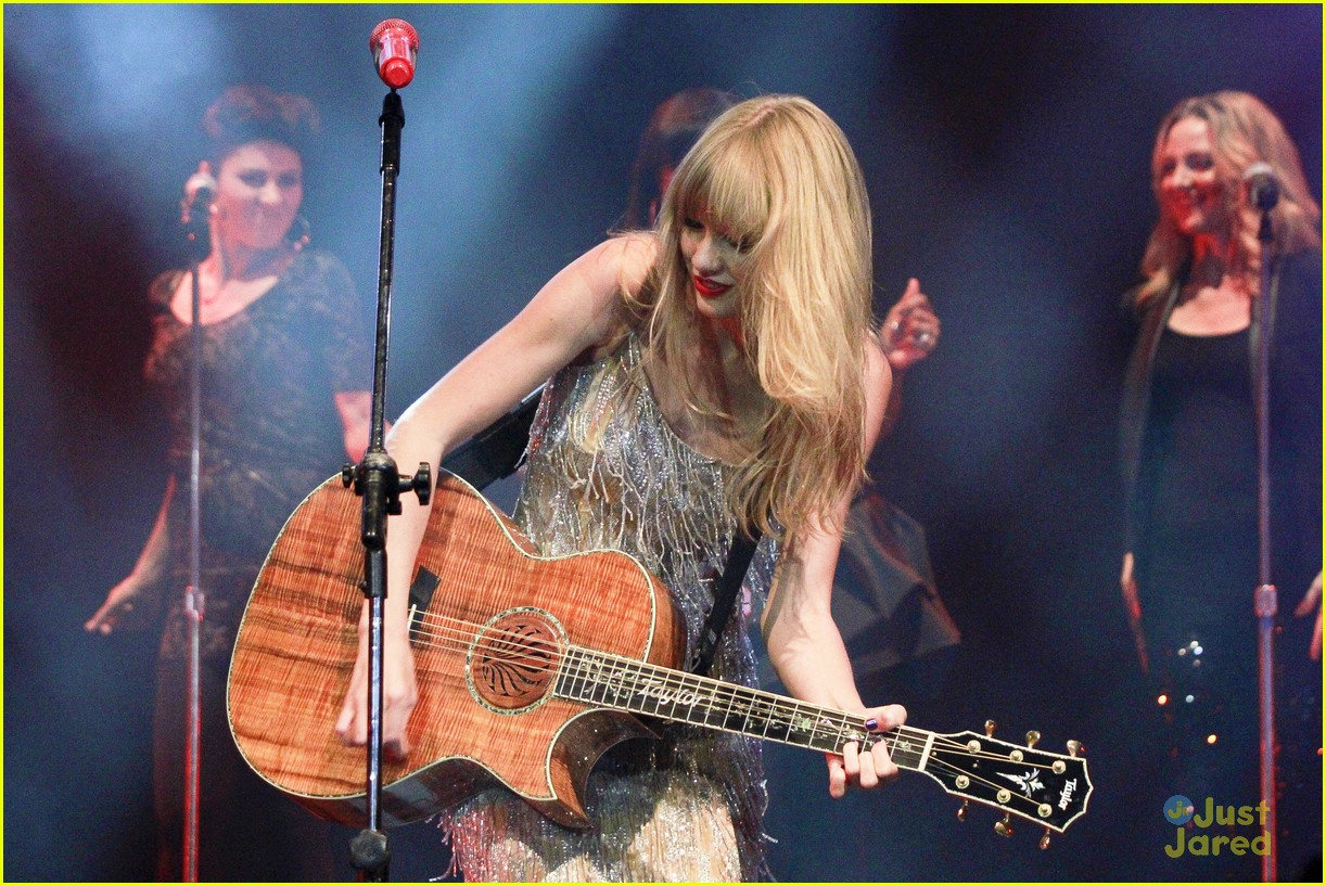 Taylor Swift: Concert in Rio