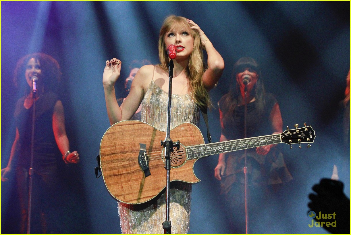 Taylor Swift: Concert in Rio