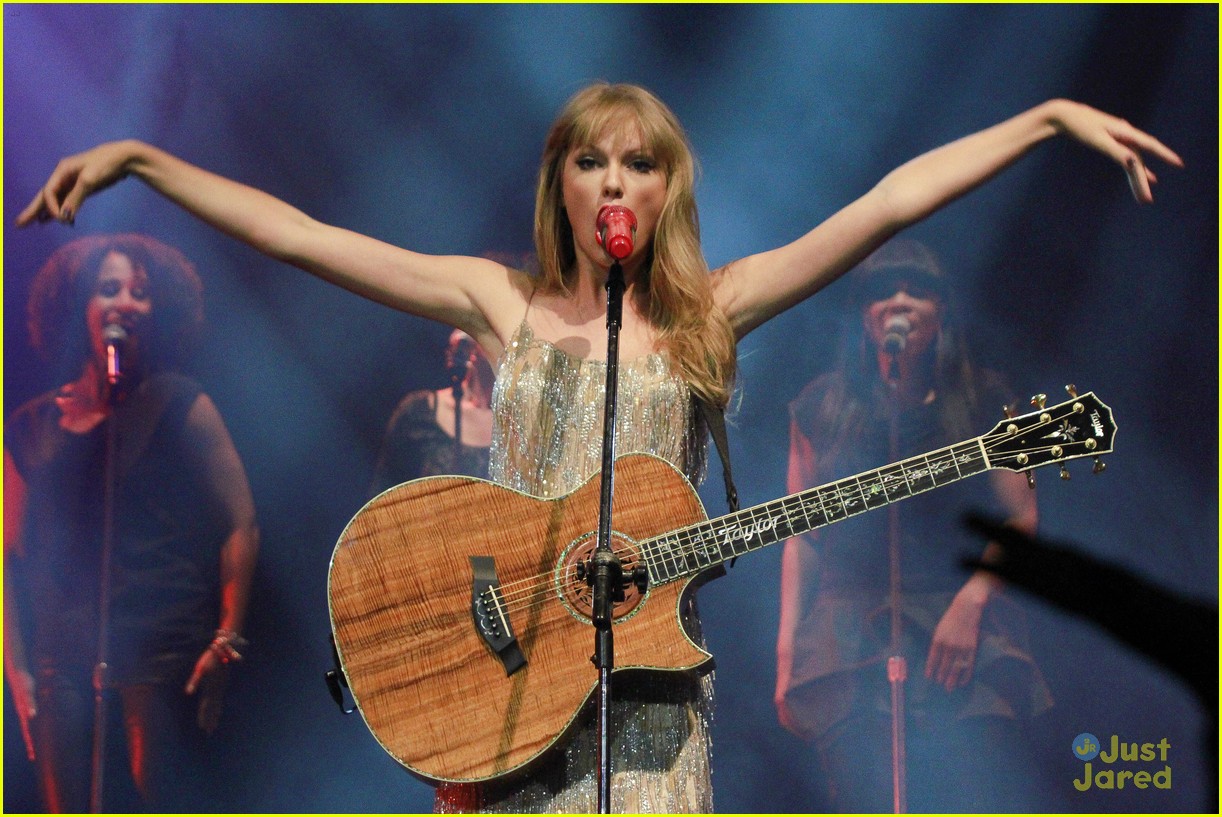 Taylor Swift: Concert in Rio