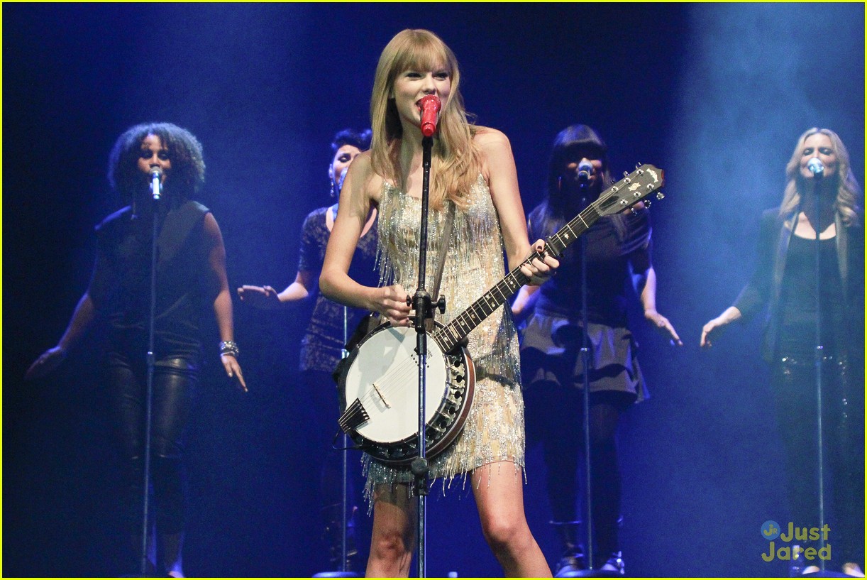 Taylor Swift: Concert in Rio