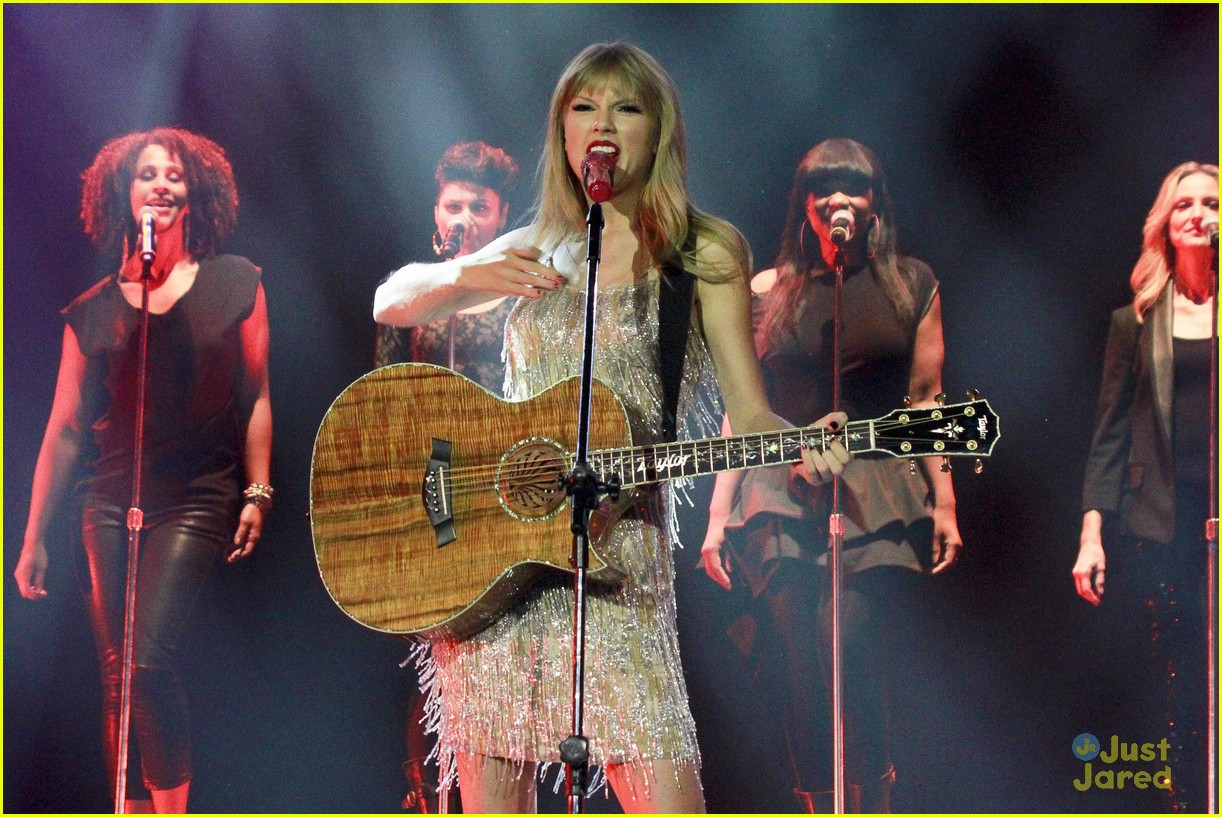 Taylor Swift: Concert in Rio