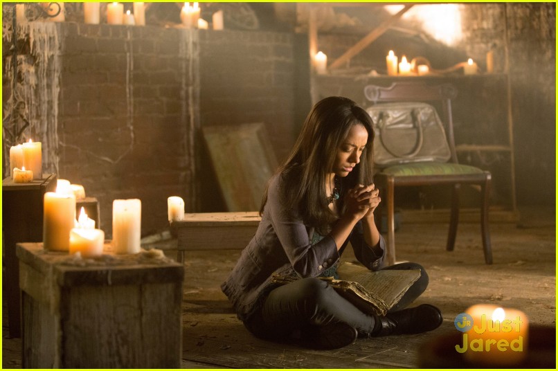 'The Vampire Diaries' Season Premiere Pics!