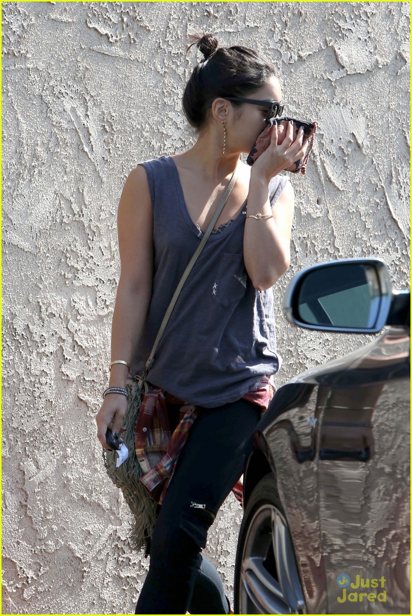 Vanessa Hudgens: Dental Check-Up!