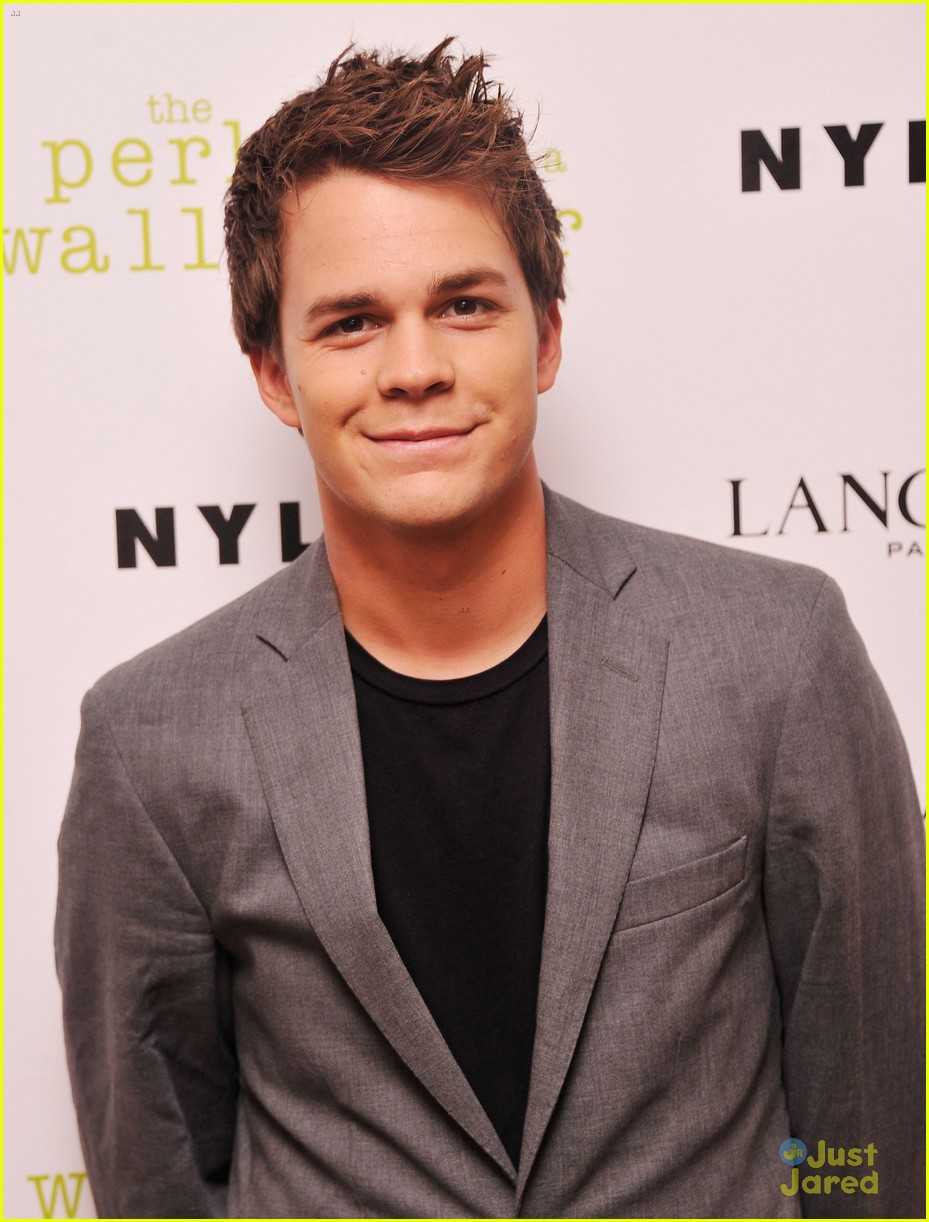 Emma Watson & Logan Lerman: 'Perks' Screening in NYC!