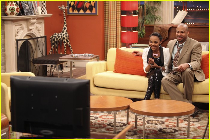 Sierra McCormick & Jake Short: Detective Duo on 'ANT Farm'
