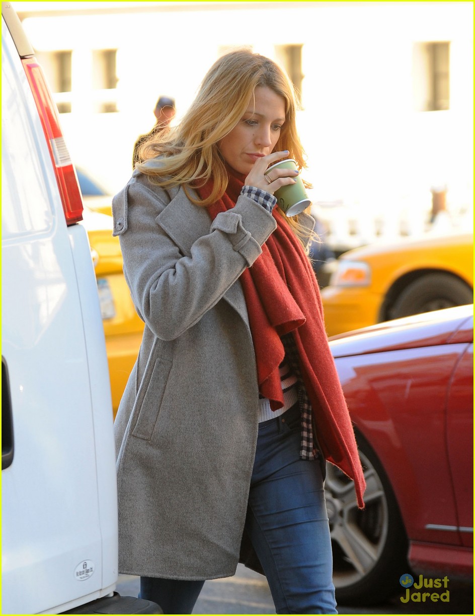 Blake Lively: Is Serena Ready For an Adult Relationship on 'Gossip Girl'?