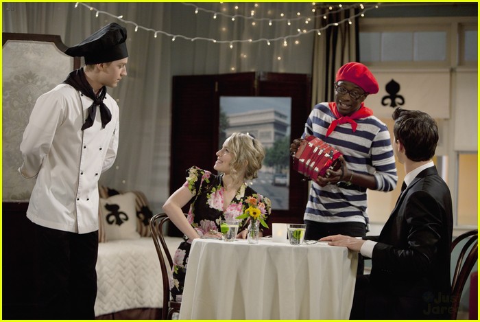Bridgit Mendler & Shane Harper: Halloween Anniversary Dinner