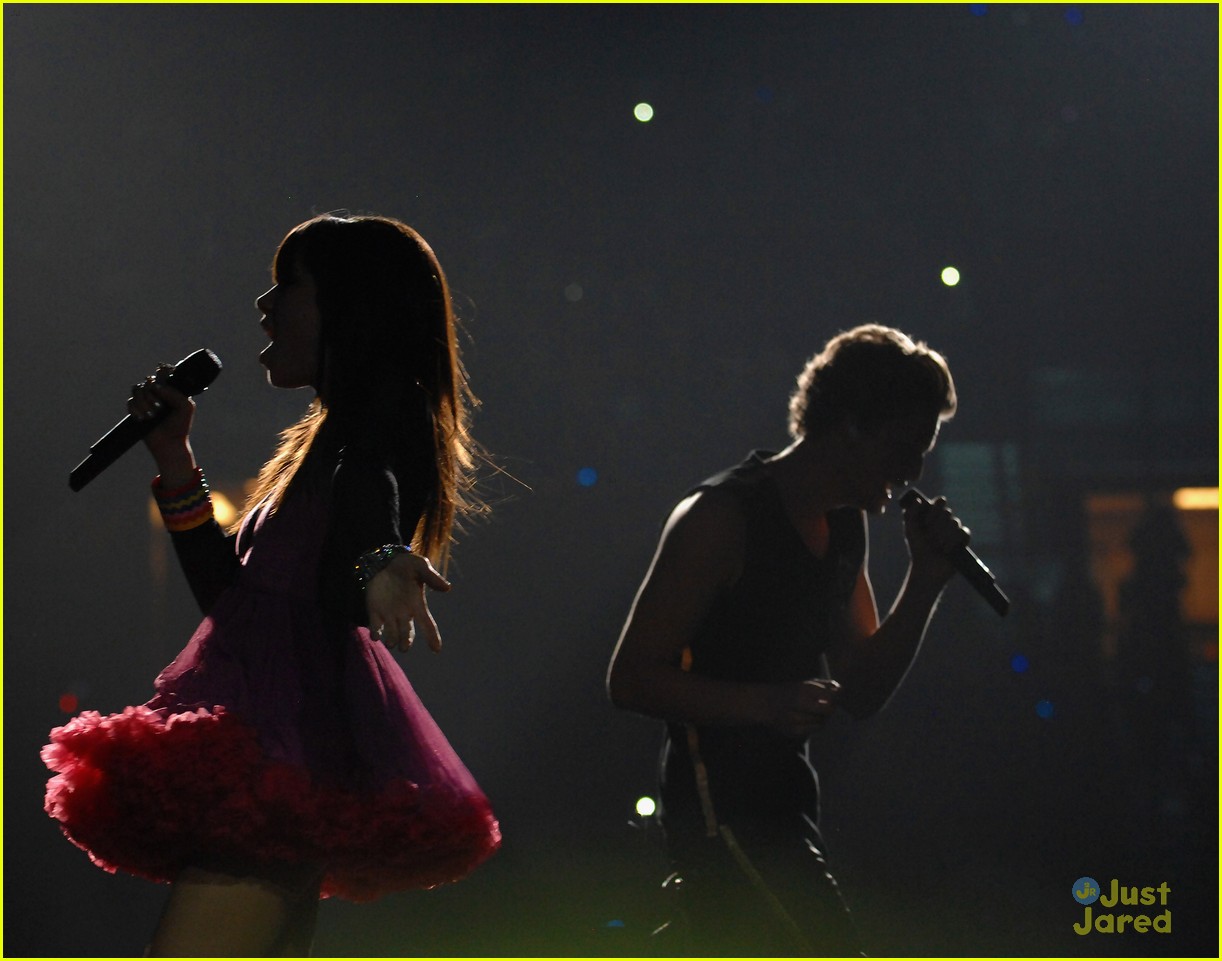 Carly Rae Jepsen: Pink Tutu in Las Vegas!