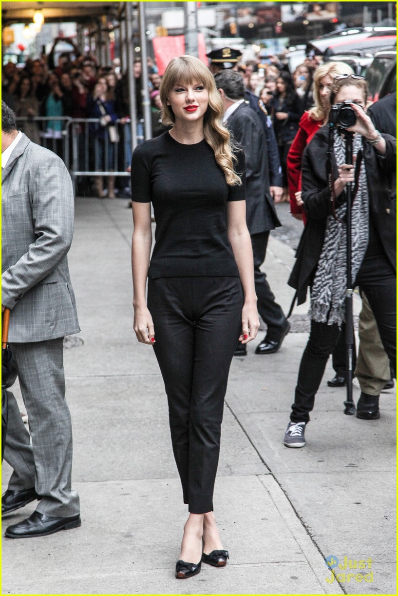 Taylor Swift: 'Begin Again' Video - WATCH NOW