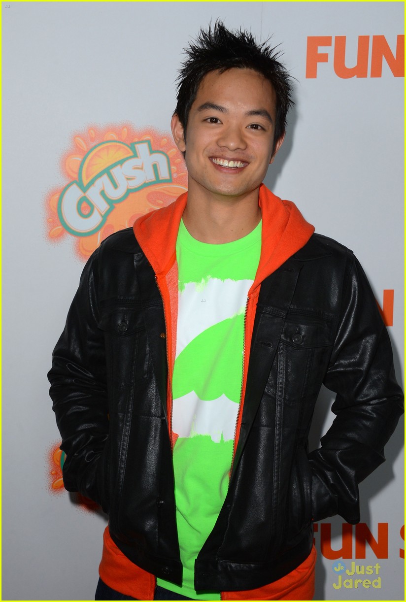 Thomas Mann: 'Fun Size' Premiere with Osric Chau & Jackson Nicoll