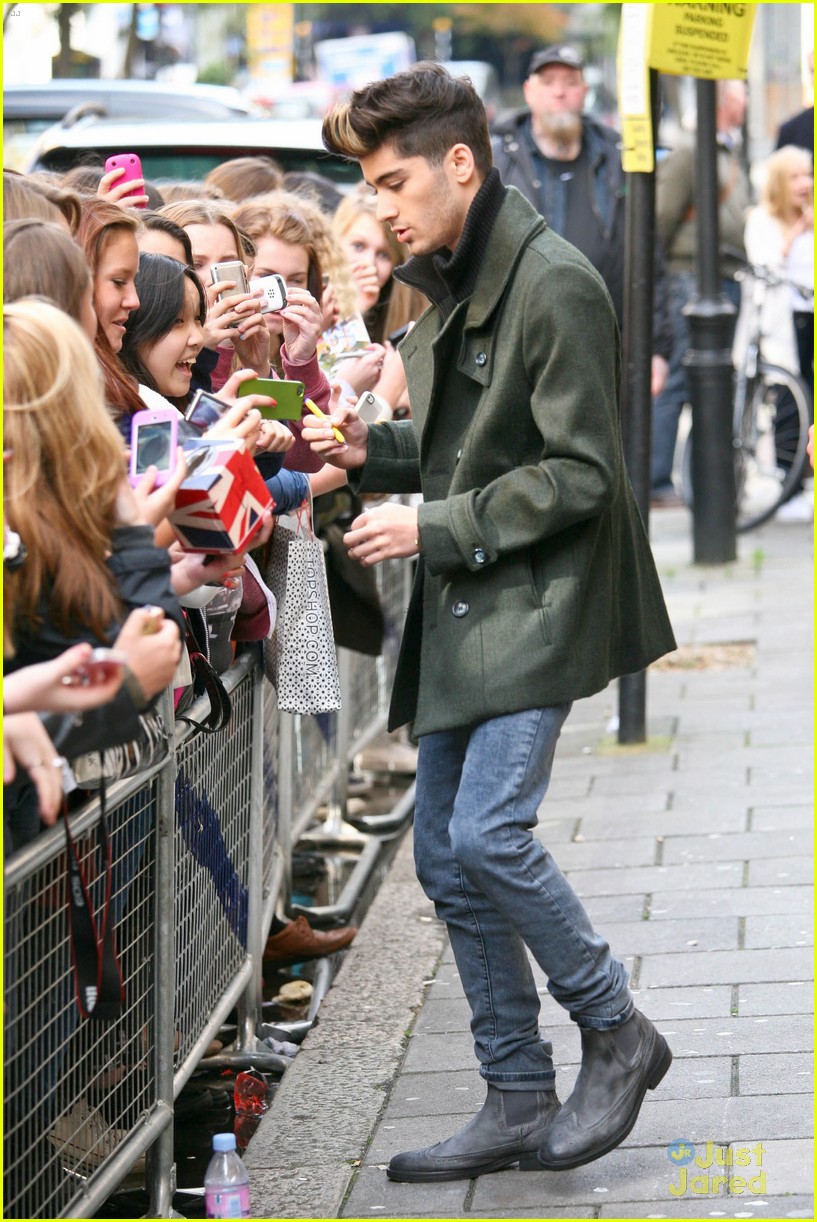 Louis Tomlinson & Zayn Malik Take Over BBC Radio One!