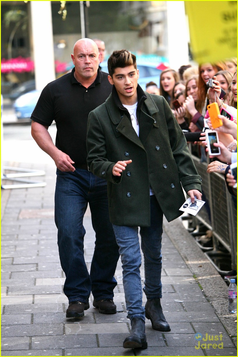 Louis Tomlinson & Zayn Malik Take Over BBC Radio One!