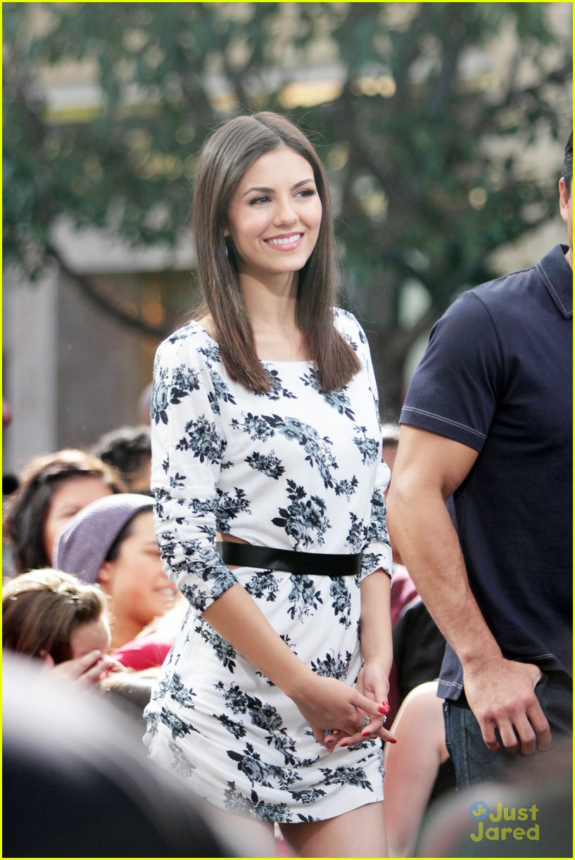 Victoria Justice & Thomas Mann: Extra 'Fun Size'd!