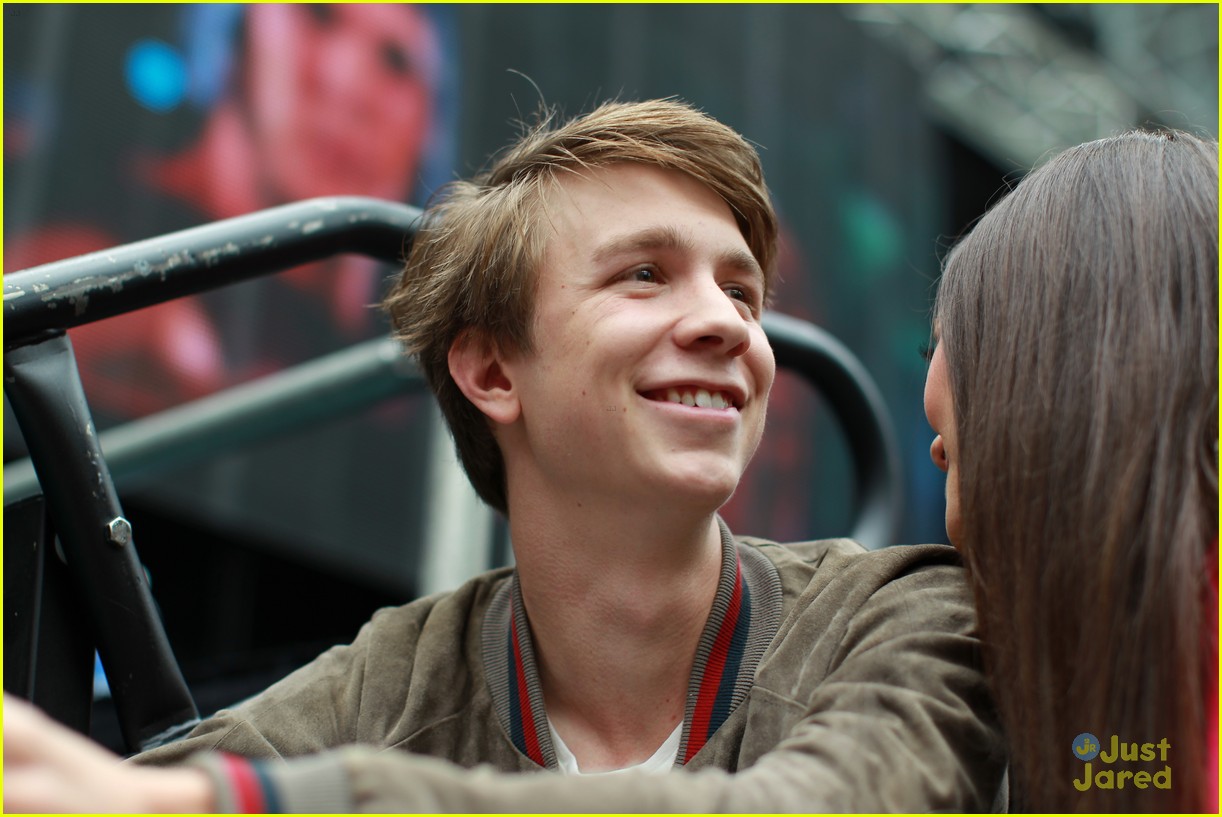 Victoria Justice & Thomas Mann: 'Fun Size' Screening!