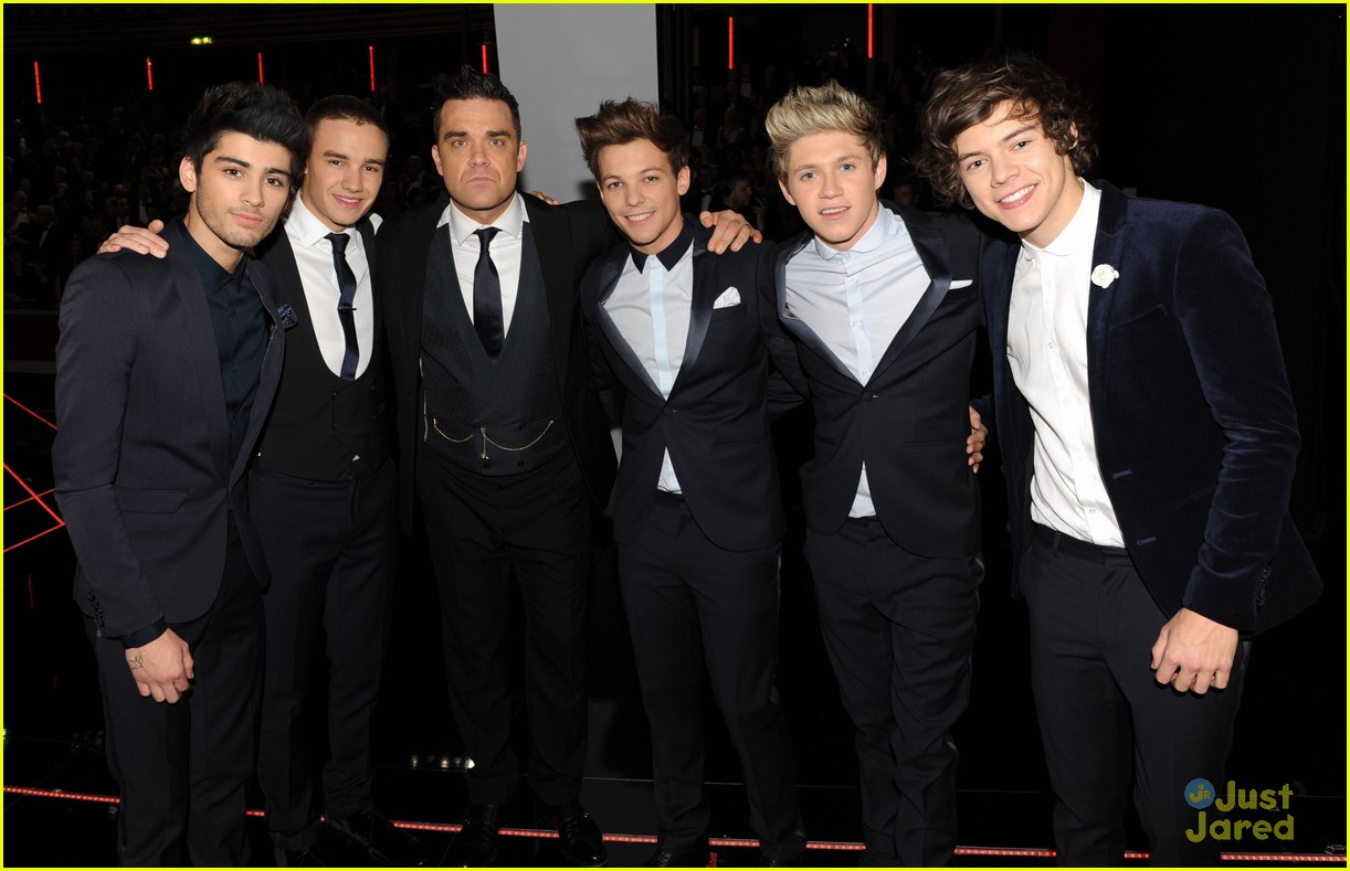 One Direction Meets The Queen!