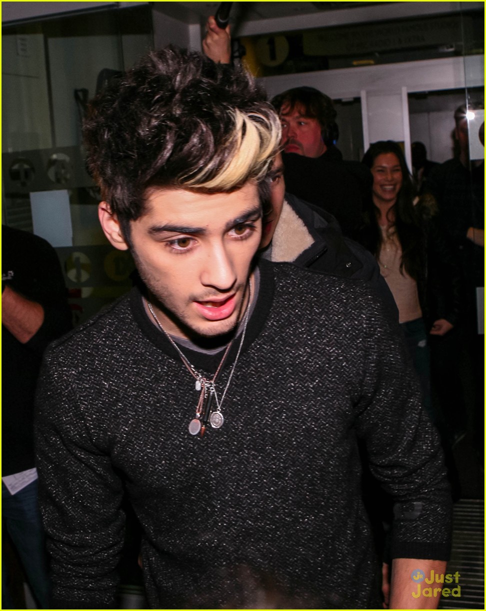 One Direction Tweet 'Take Me Home' Thanks