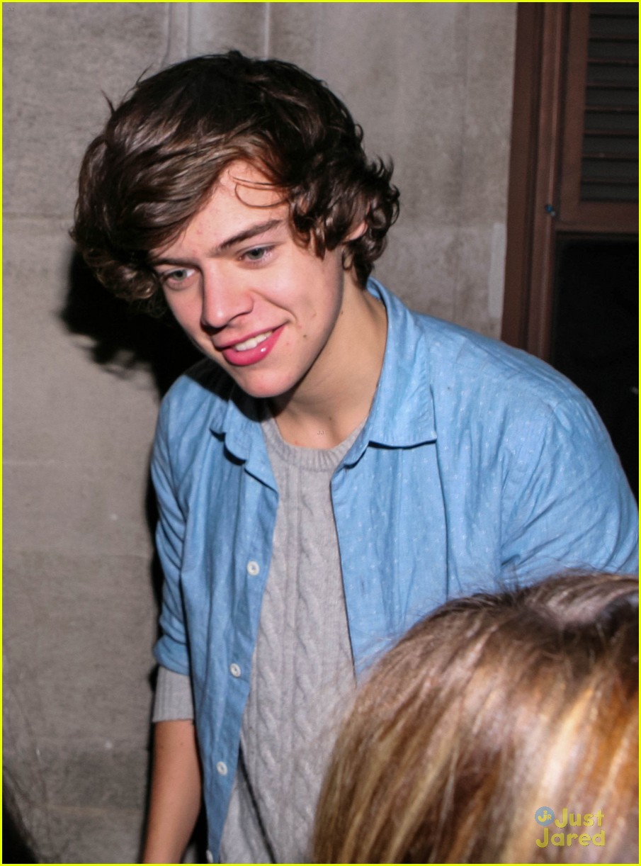One Direction Tweet 'Take Me Home' Thanks