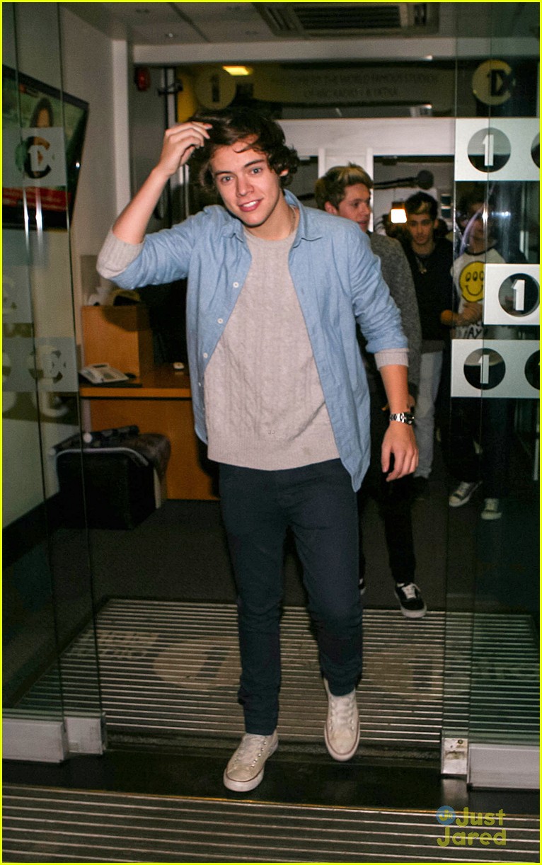 One Direction Tweet 'Take Me Home' Thanks