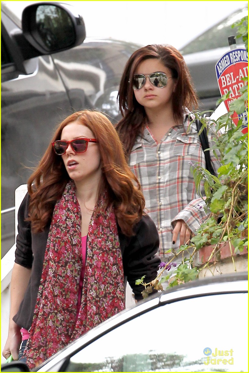 Ariel Winter: Seeking Diego For New 'Dora' Spoof