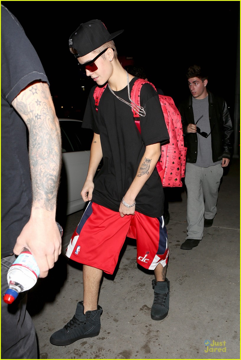 Justin Bieber & Selena Gomez: Benihana Date with Friends!