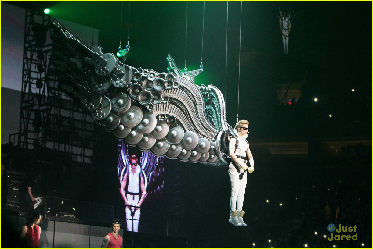 Justin Bieber: Madison Square Garden Concert Pics!