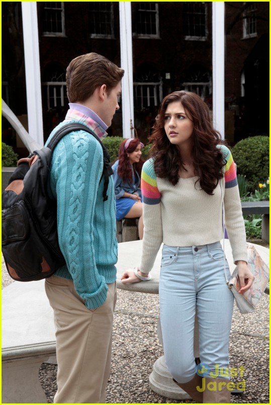 AnnaSophia Robb: 'The Carrie Diaries' Pilot Pics!