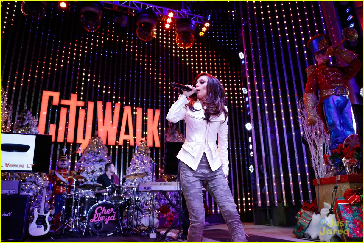 Cher Lloyd: CityWalk Concert & X Factor USA Performance - Watch Now!