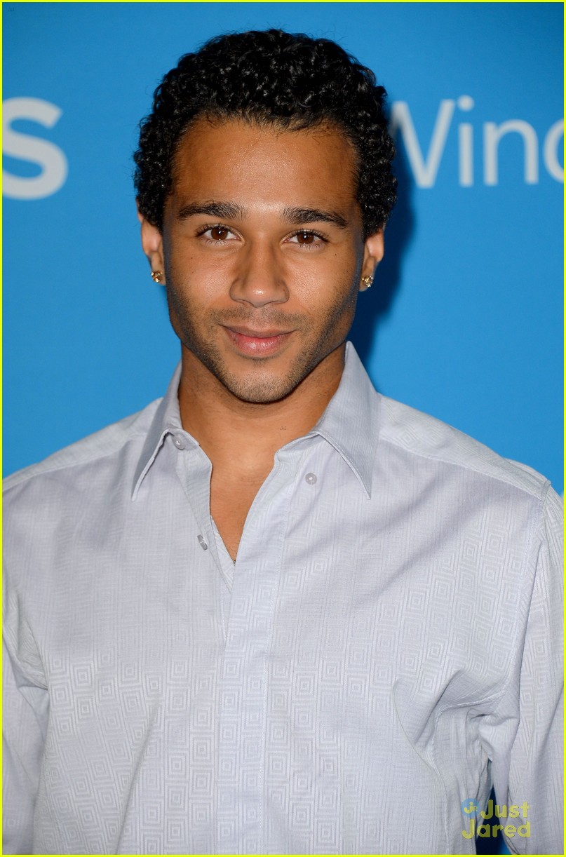 Corbin Bleu: Shaved Head at Breeder's Cup 2012!