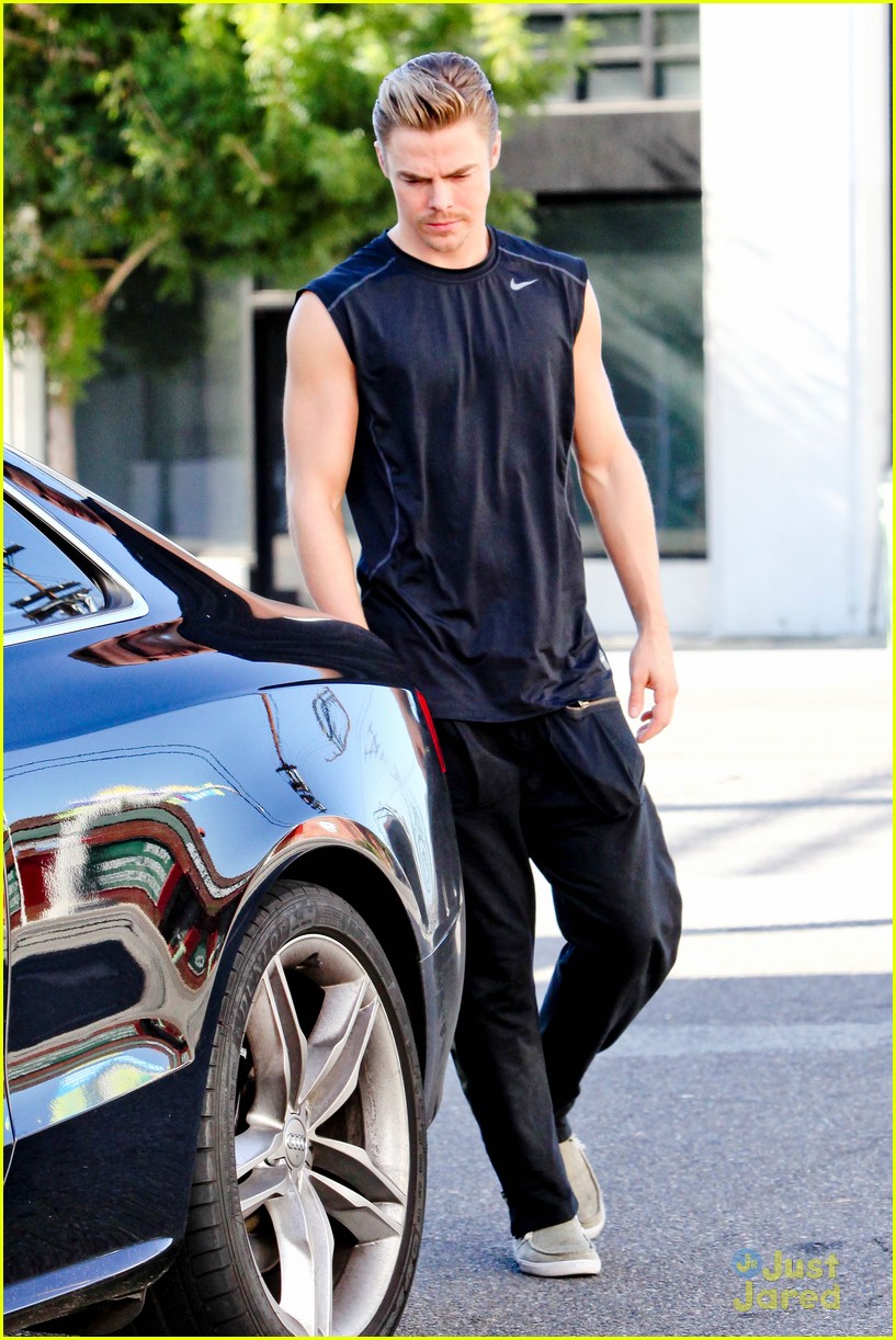 Derek Hough: 'Dancing' Freestyle is 'Kicking My Butt'
