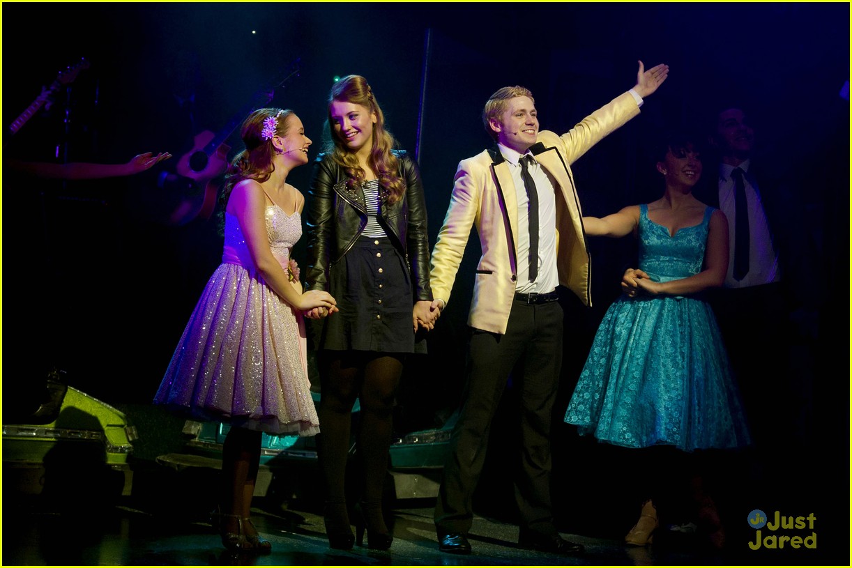 Ella Henderson: On Stage For 'Dreamboats & Petticoats'
