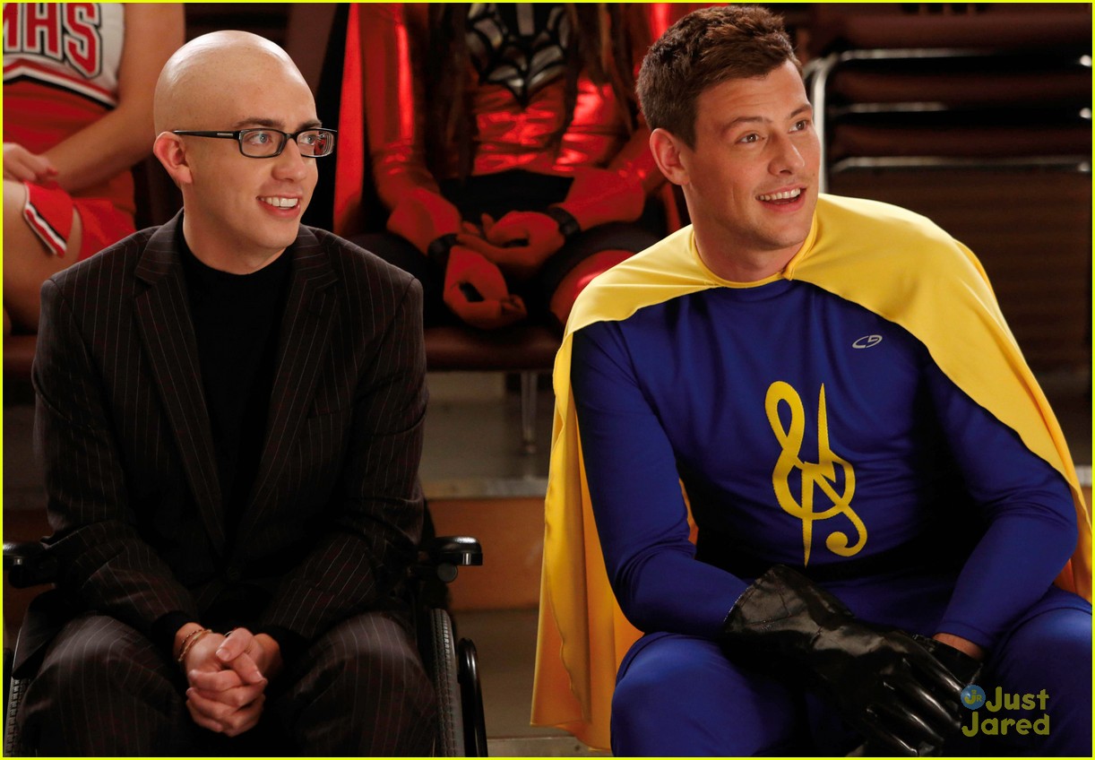 Glee: New Directions to the Rescue!