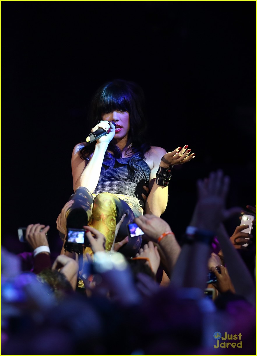 Carly Rae Jepsen: MTV EMAs 2012