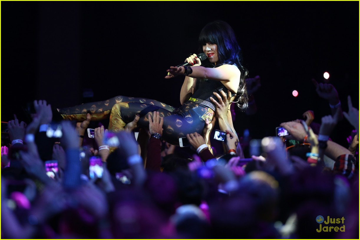 Carly Rae Jepsen: MTV EMAs 2012