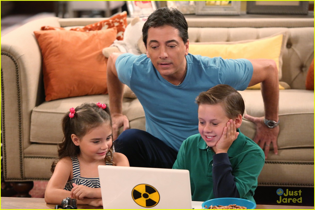Ryan Newman: Luke Benward Guest Stars on 'See Dad Run'