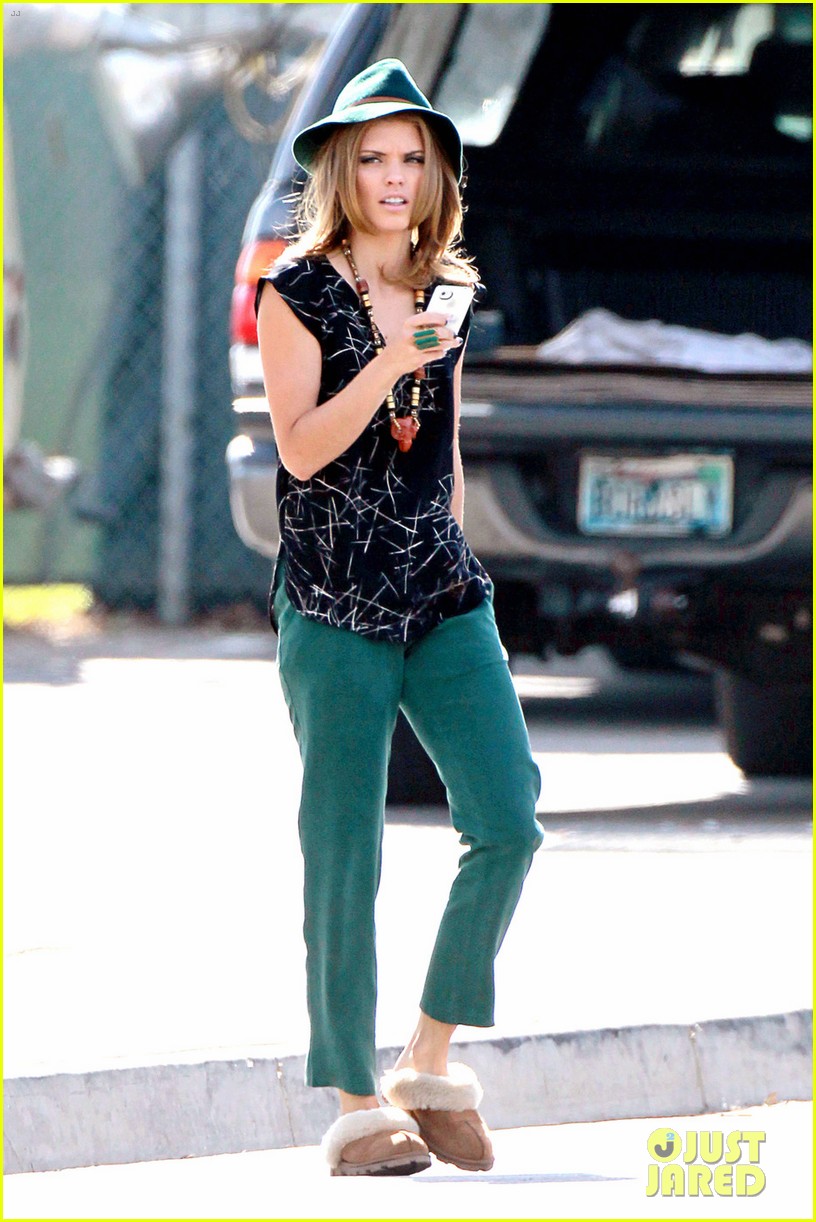 AnnaLynne McCord: '90210' Break!