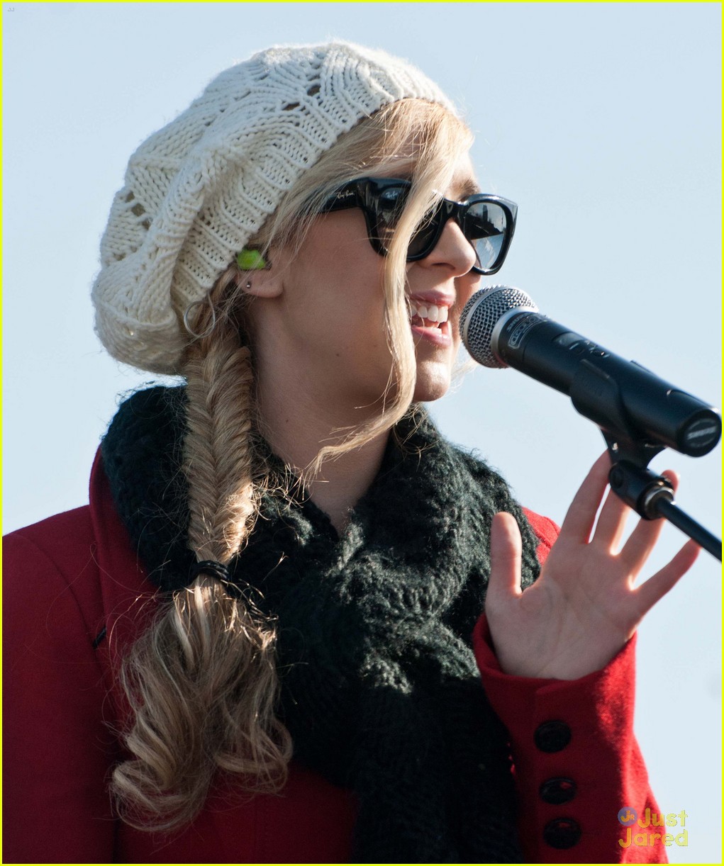 Megan & Liz: Blue Cross River Rink Grand Opening!