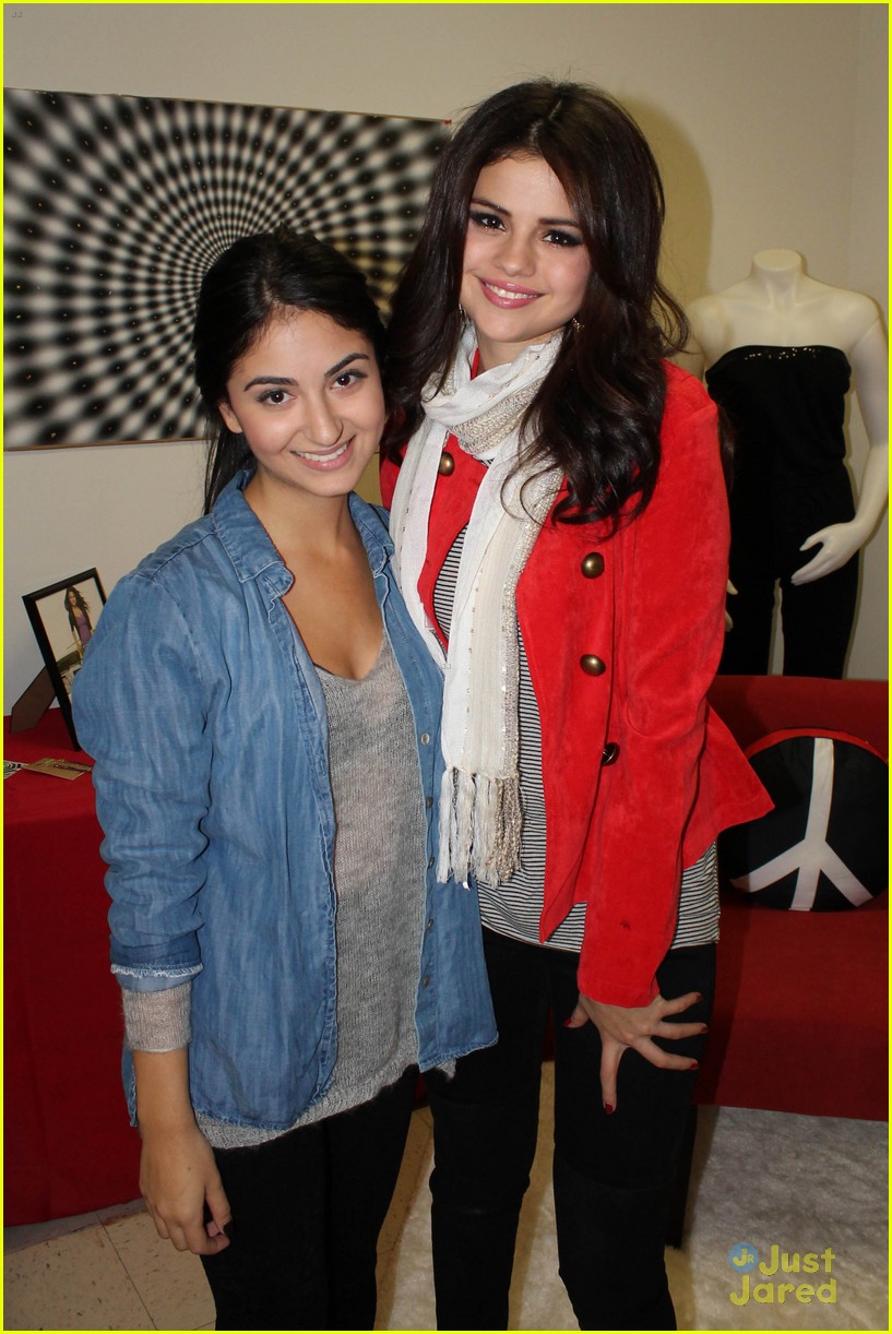 Selena Gomez: KMart 'Dream Out Loud' Promo Stop