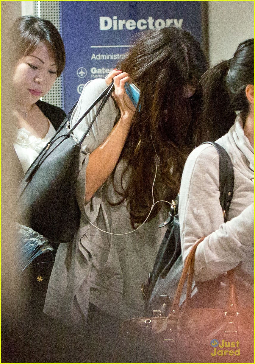 Selena Gomez: First Post-Split Pictures!