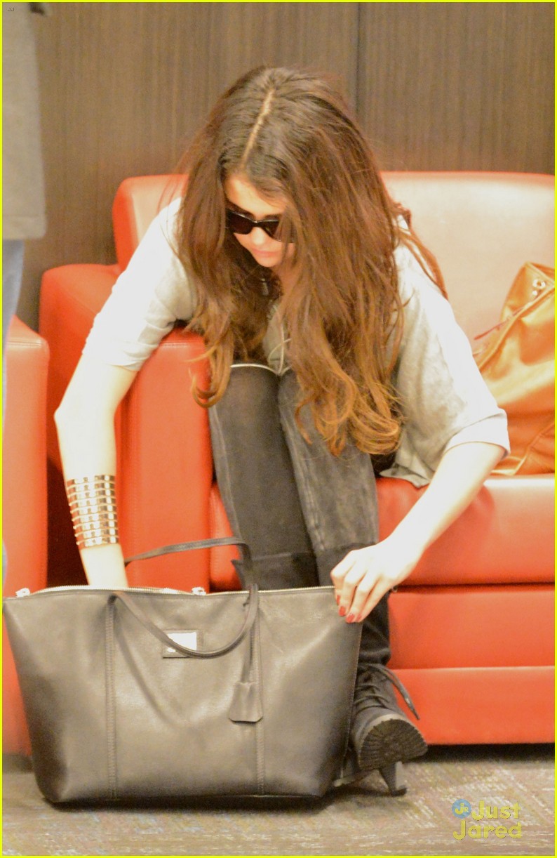 Selena Gomez: First Post-Split Pictures!